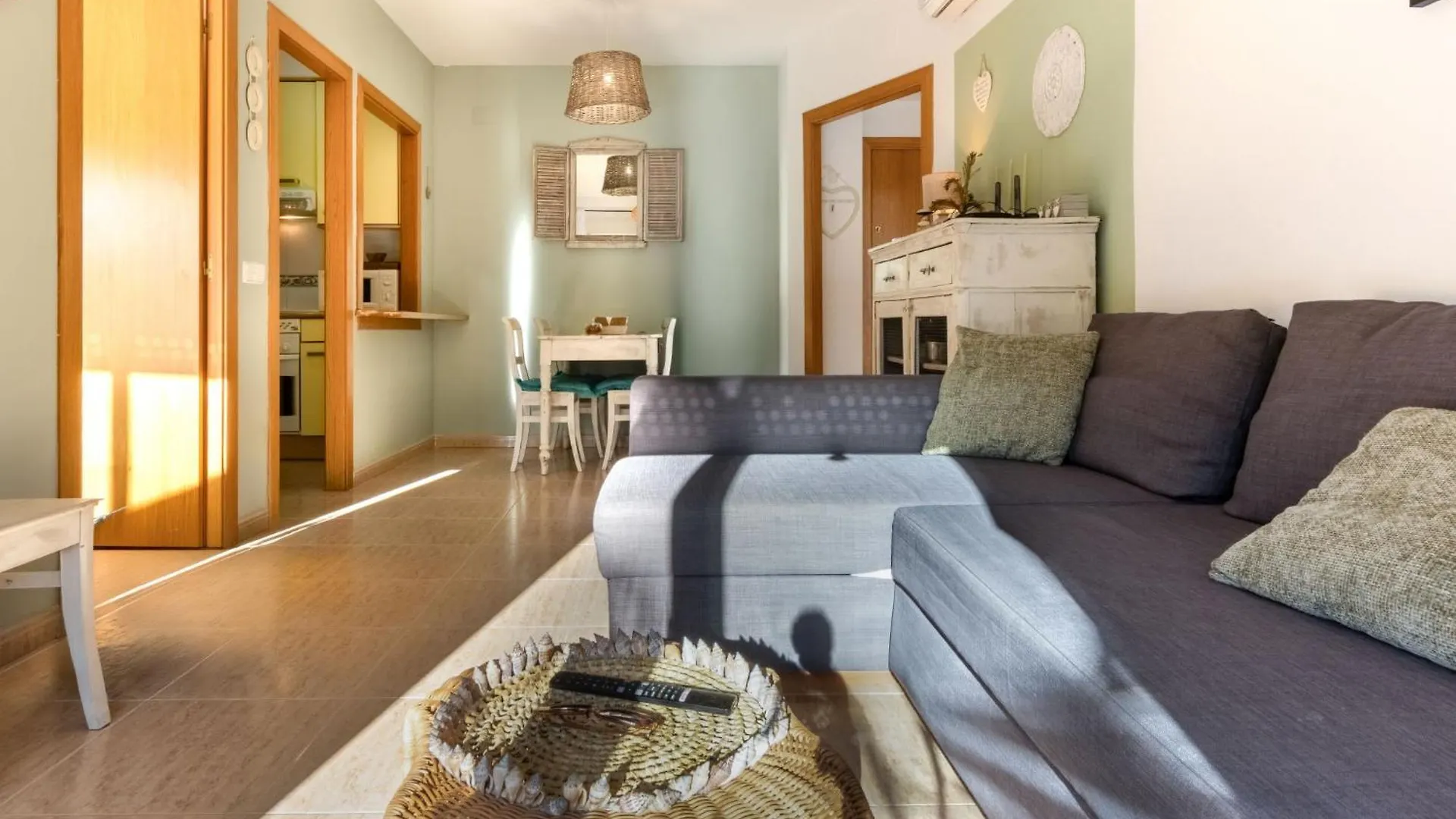 Apartment Larimar By Interhome Salou