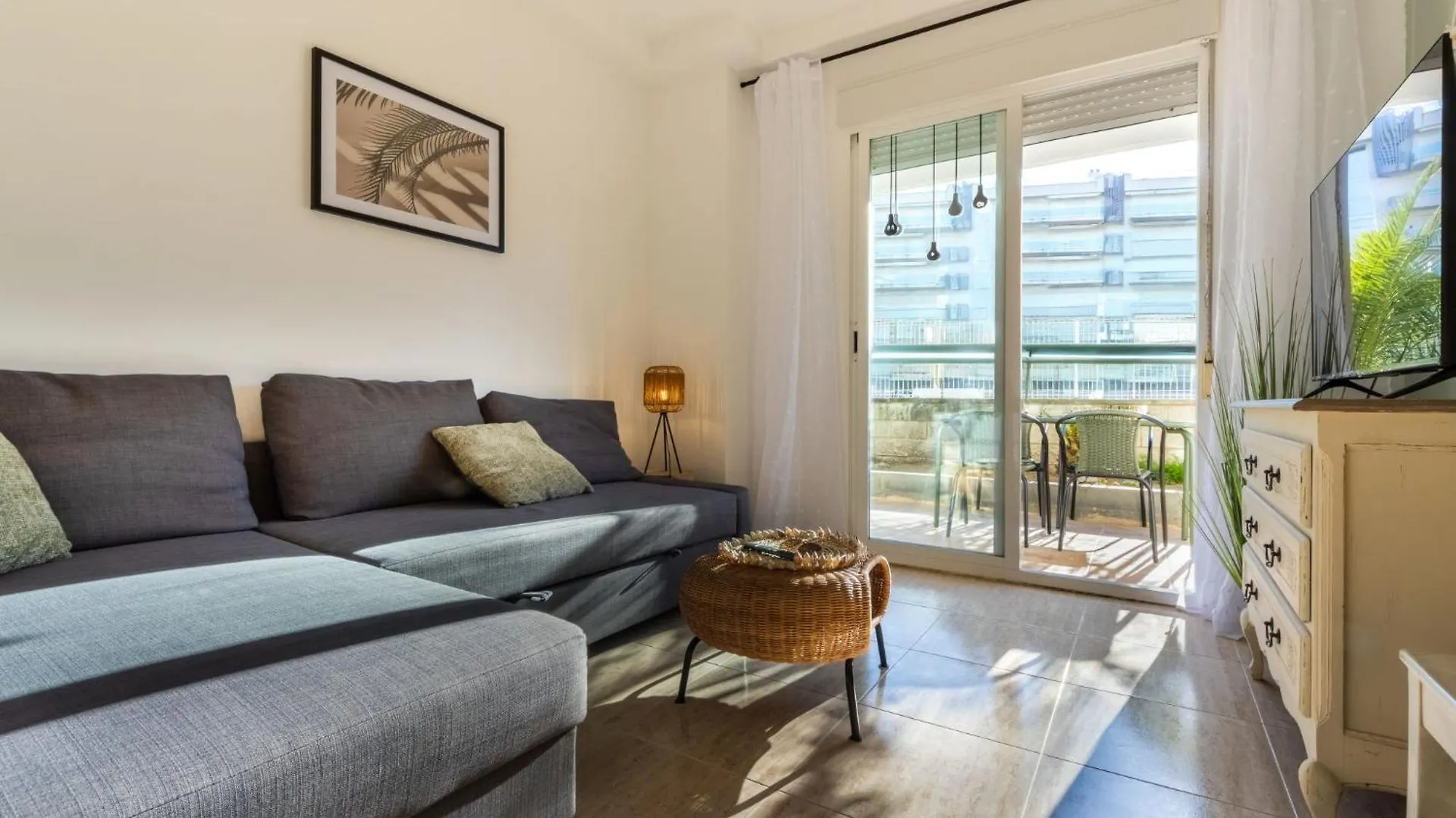 Apartment Larimar By Interhome Salou